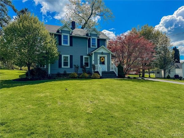7222 Owasco Road , Auburn, NY 13021
