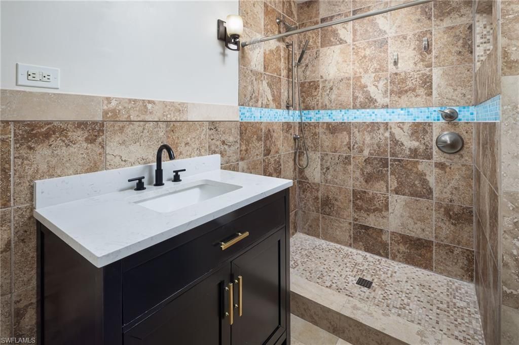 2424 Harbor Rd , Naples, FL 34104 Photo