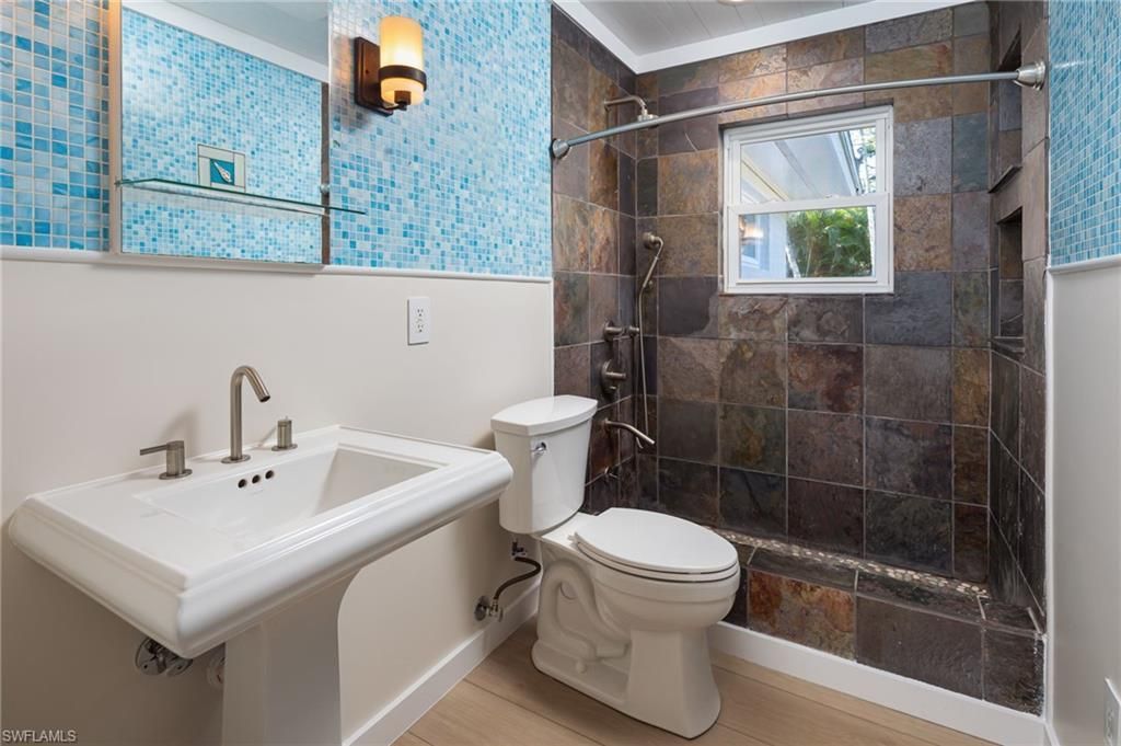 2424 Harbor Rd , Naples, FL 34104 Photo