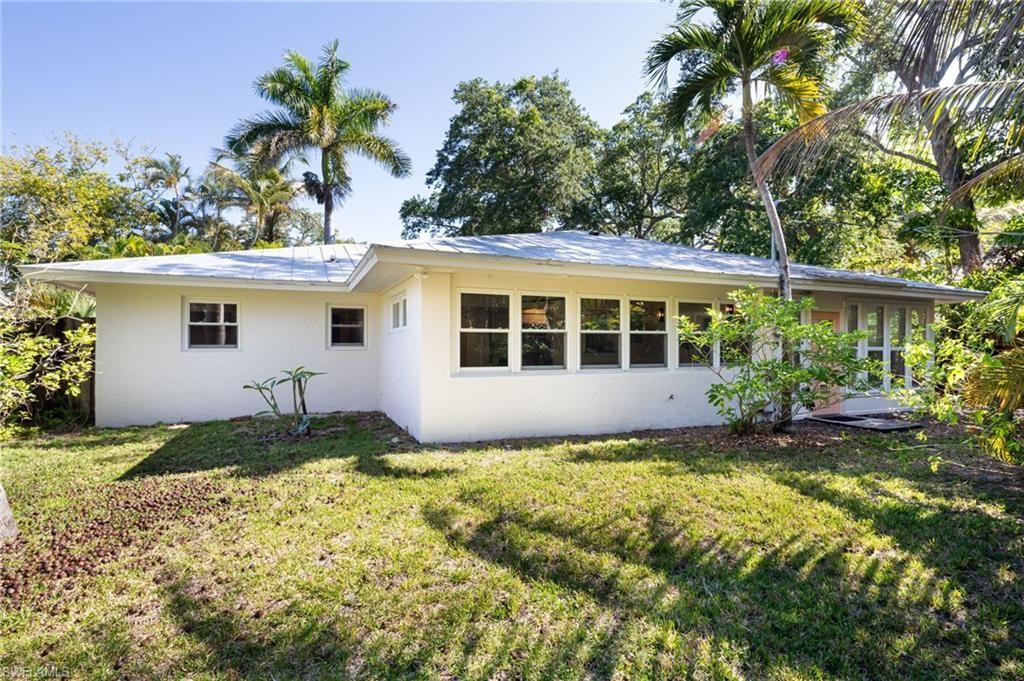 2424 Harbor Rd , Naples, FL 34104 Photo
