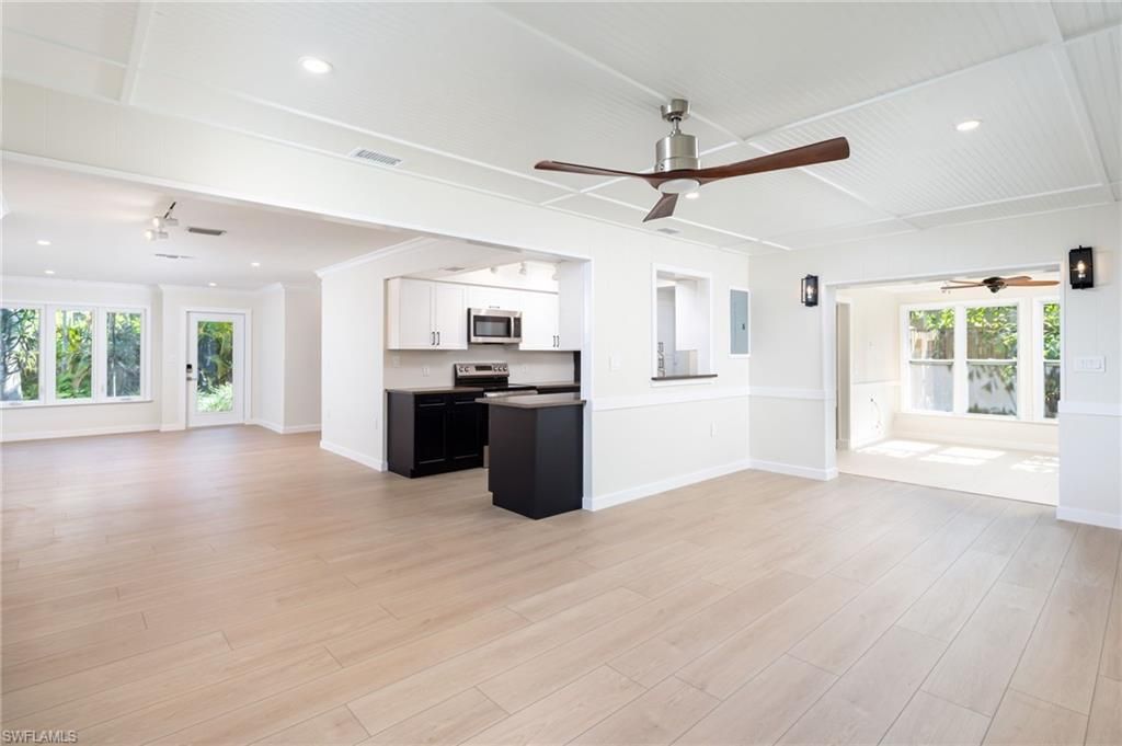 2424 Harbor Rd , Naples, FL 34104 Photo
