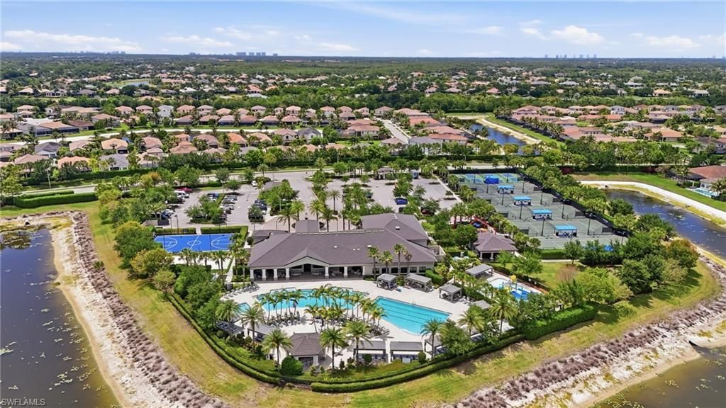 4220 Amelia Way, Naples, FL 34119 Photo
