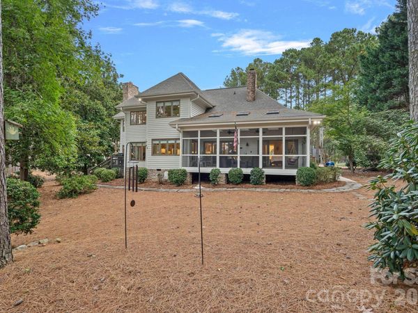 176 Yadkin Falls Road , New London, NC 28127