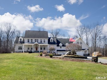 27 Smoke Ridge, Sherman, CT 06784