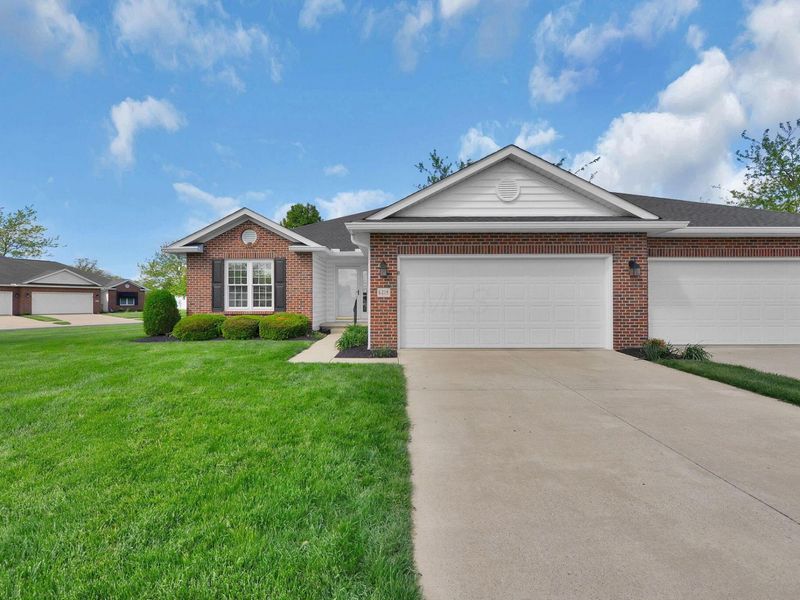 6218 Country Side Road , Plain City, OH 43064 Photo 2