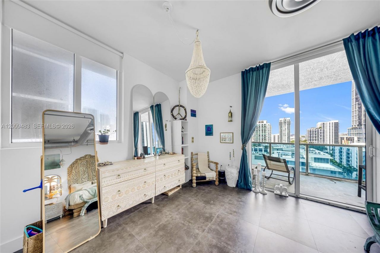 700 NE 25th St , Unit 1104, Miami, FL 33137 Photo