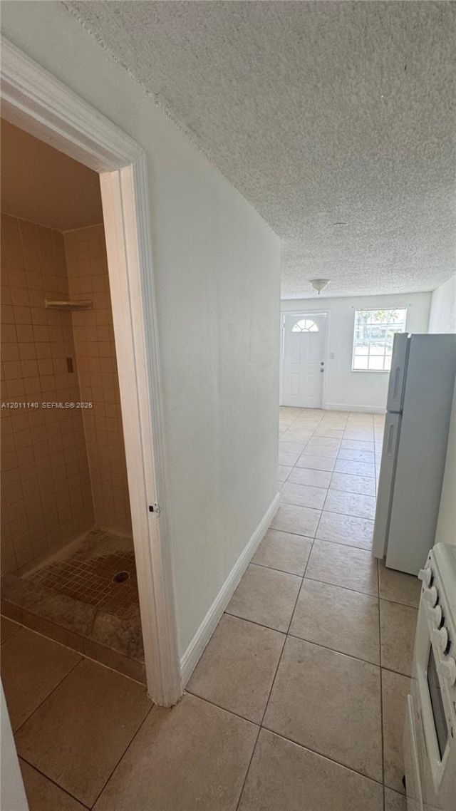 921 N 17th Ct, Unit 927, Hollywood, FL 33020 Photo