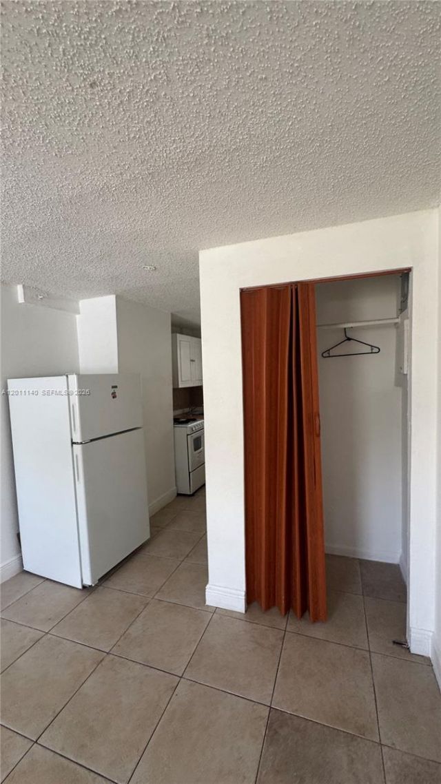921 N 17th Ct, Unit 927, Hollywood, FL 33020 Photo