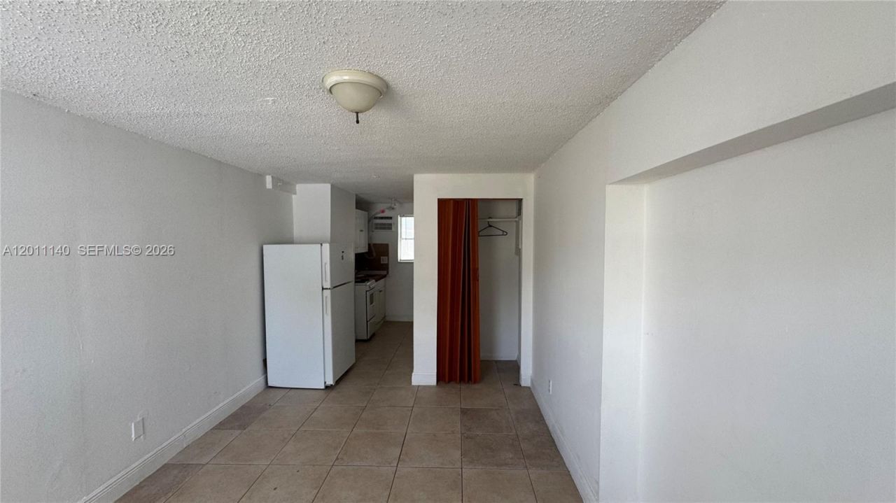 921 N 17th Ct, Unit 927, Hollywood, FL 33020 Photo