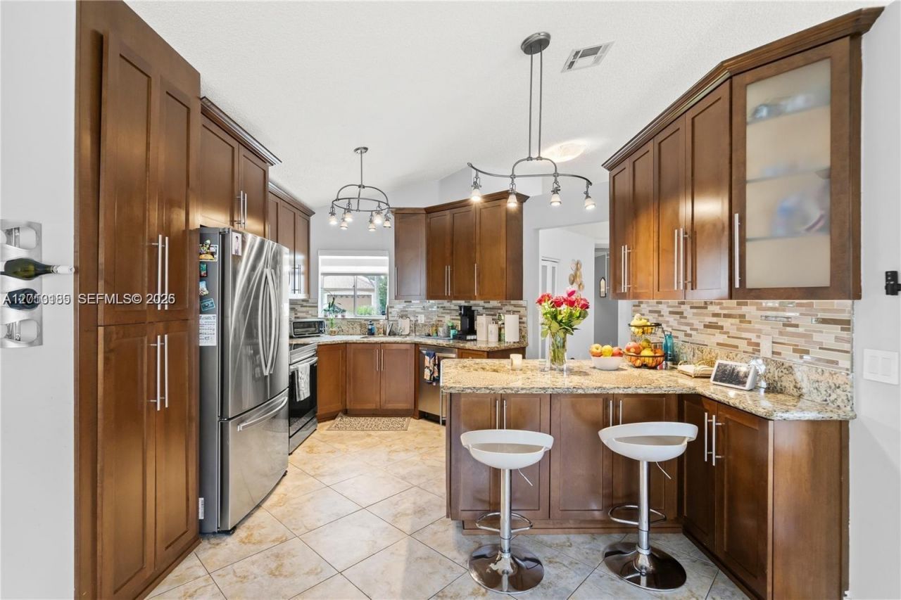 17851 NW 19th St, Unit 17851, Pembroke Pines, FL 33029 Photo