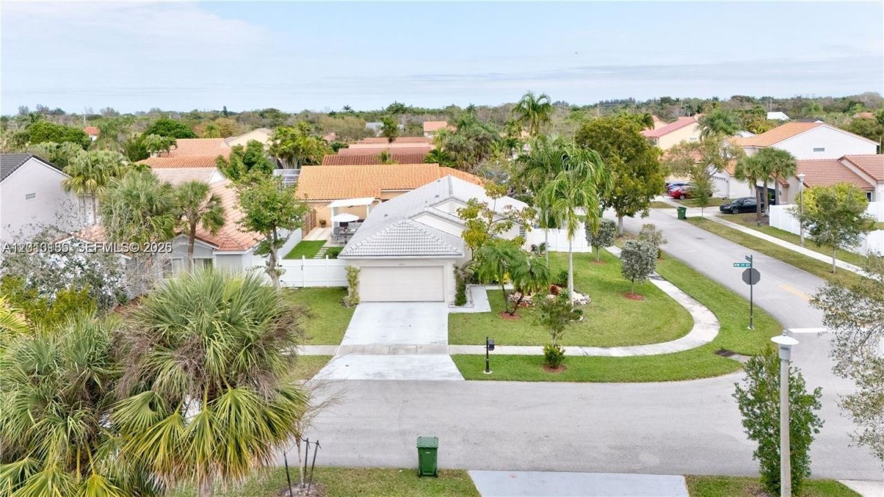 17851 NW 19th St, Unit 17851, Pembroke Pines, FL 33029 Photo