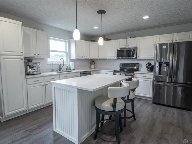 315 Hess Court, Fairborn, OH 45324 Photo 3