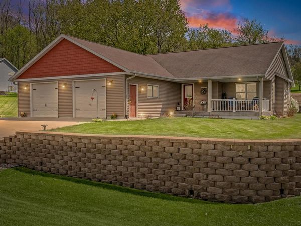 W3847 Harvey LANE, Mindoro, WI 54644