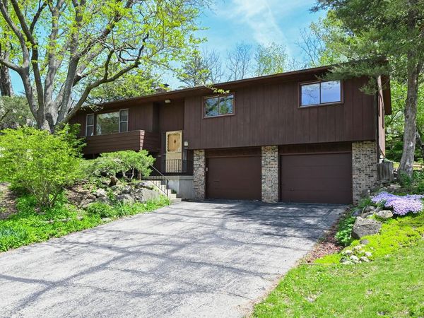 921 Greenwich DRIVE, Madison, WI 53711