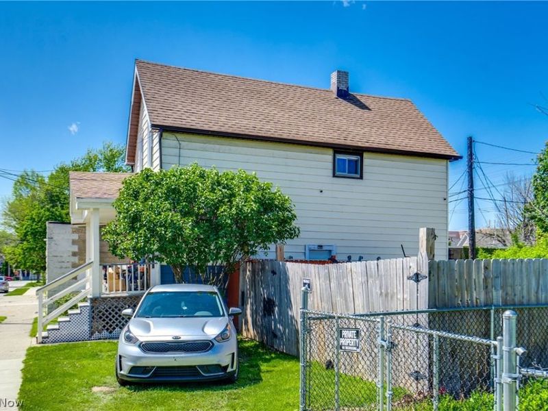 7800 Guthrie Avenue, Cleveland, OH 44102 Photo 25