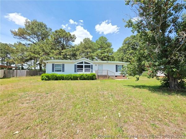124 Franklin Road, Raeford, NC 28376