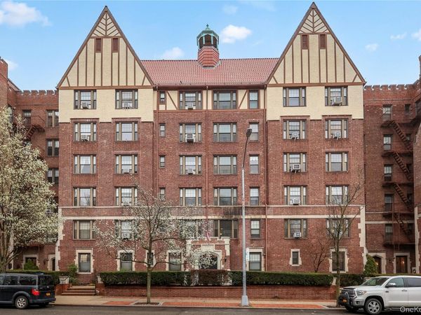 109-14 Ascan Avenue , Unit 1D, Forest Hills, NY 11375