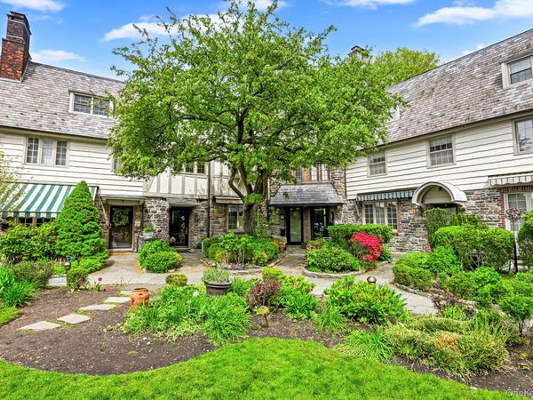 7 Merestone Terrace, Bronxville, NY 10708