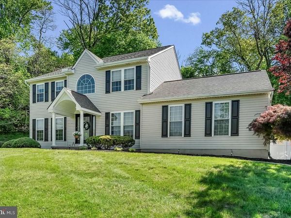 3265 CHARLES GRIFFIN DRIVE, GARNET VALLEY, PA 19060