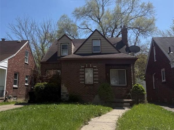 15860 Fordham Street, Detroit, MI 48205