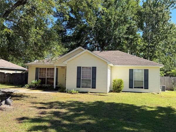 130 WINDSONG Place , Pearl River, LA 70452