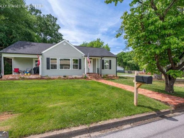 103 Moore Street, Trion, GA 30753