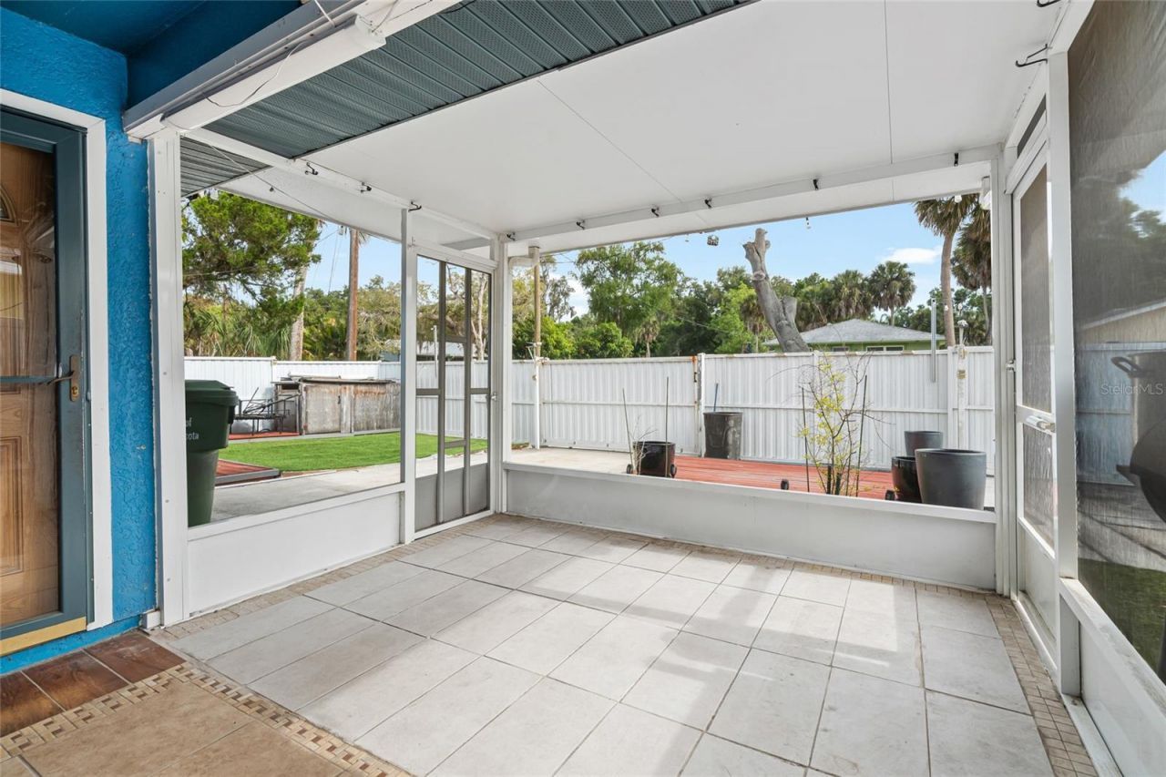 1289 42nd Street , Sarasota, FL 34234 Photo