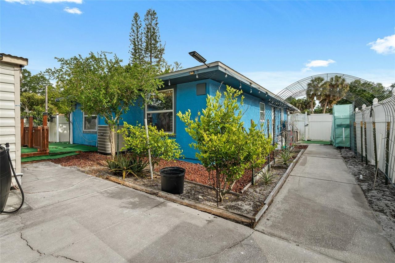 1289 42nd Street , Sarasota, FL 34234 Photo