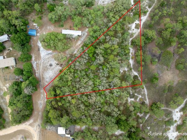 5829 BRYCE STREET , KEYSTONE HEIGHTS, FL 32656