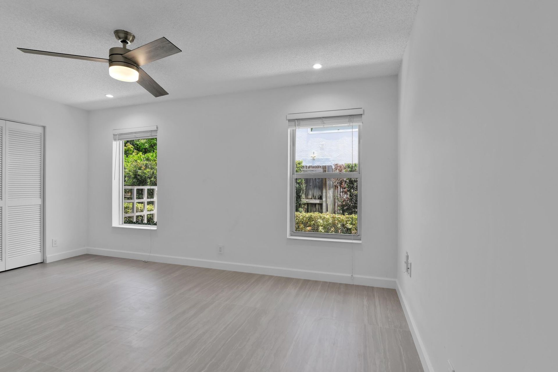 908 NE 8th Avenue, Delray Beach, FL 33483 Photo