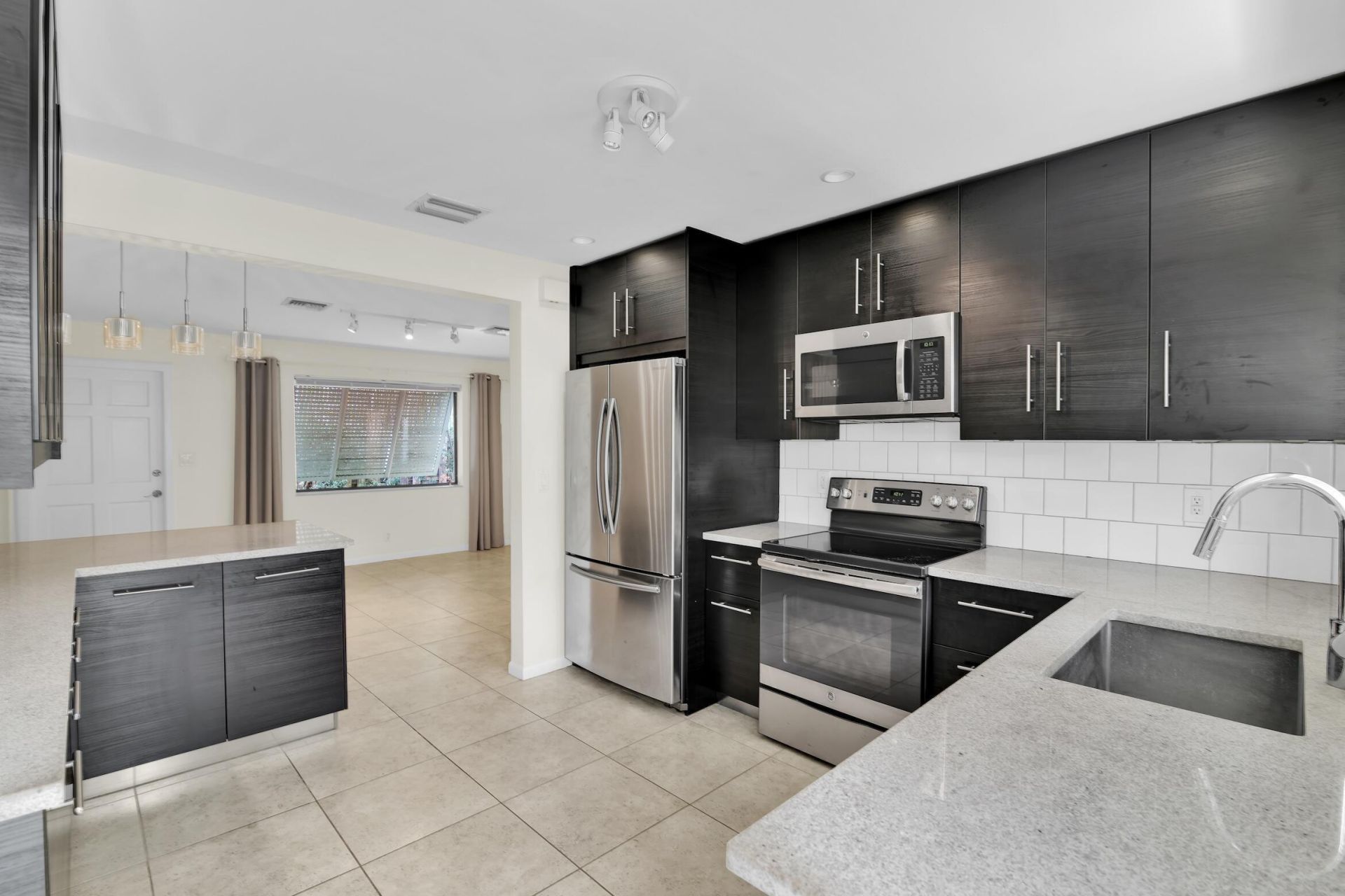 320 NE 1st Avenue, Delray Beach, FL 33444 Photo