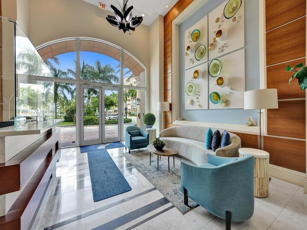 625 Casa Loma Boulevard, Unit 304, Boynton Beach, FL 33435 Photo