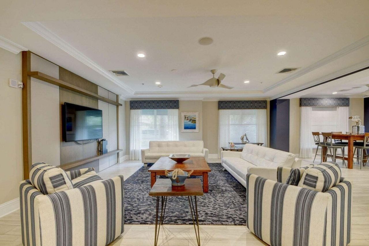625 Casa Loma Boulevard, Unit 304, Boynton Beach, FL 33435 Photo