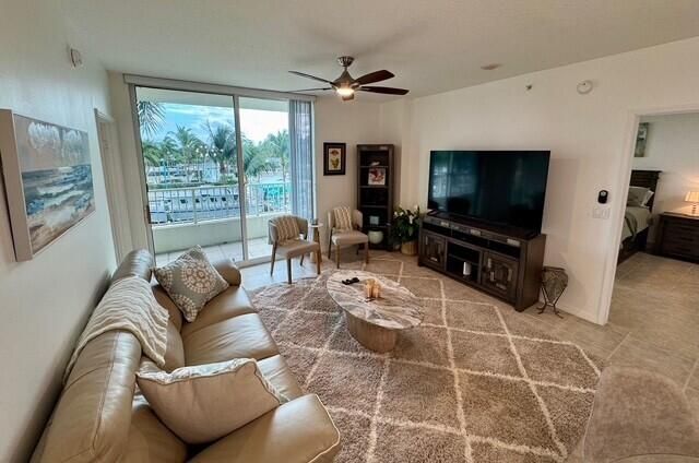 625 Casa Loma Boulevard, Unit 304, Boynton Beach, FL 33435 Photo