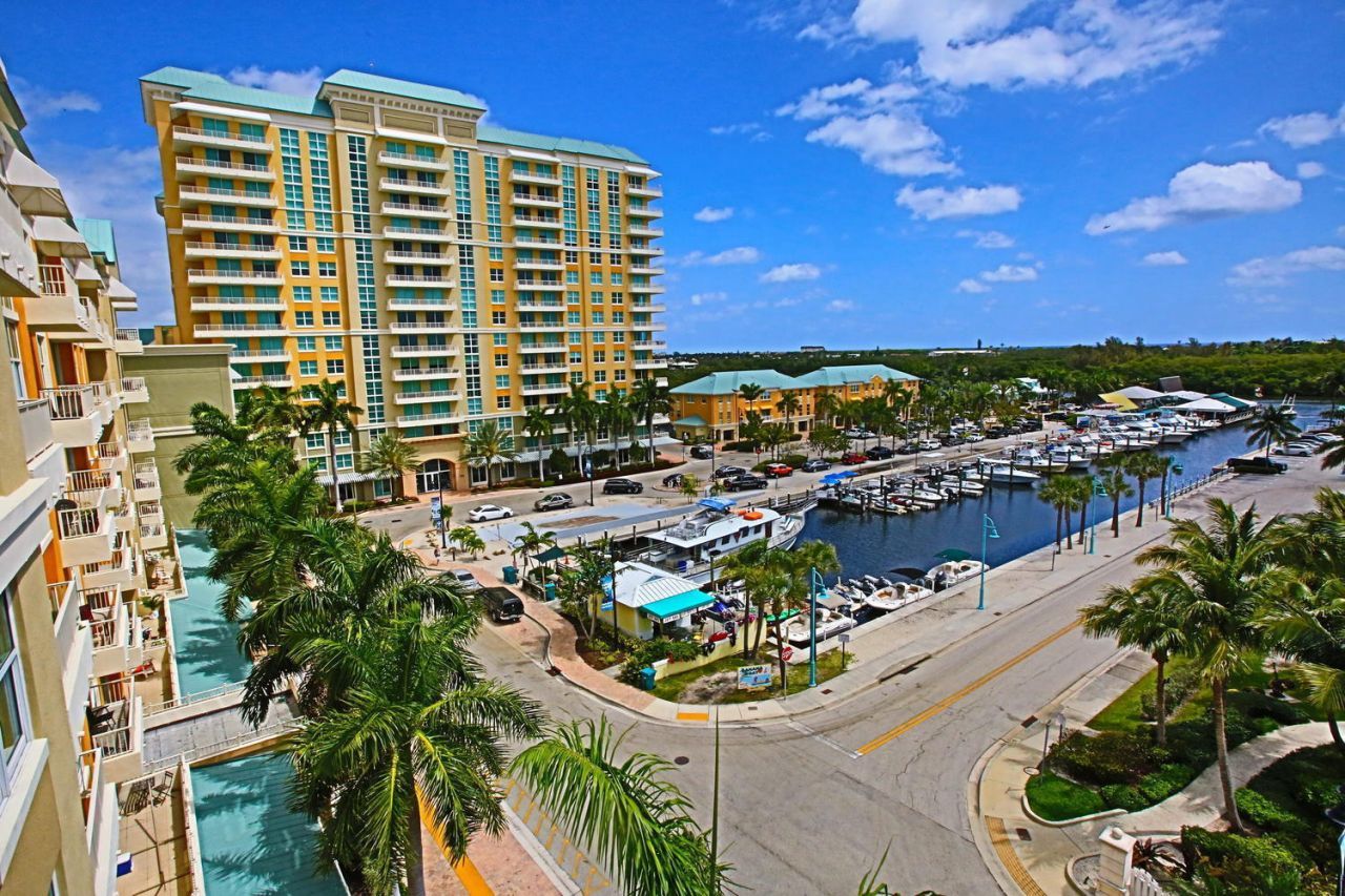 625 Casa Loma Boulevard, Unit 1504, Boynton Beach, FL 33435 Photo