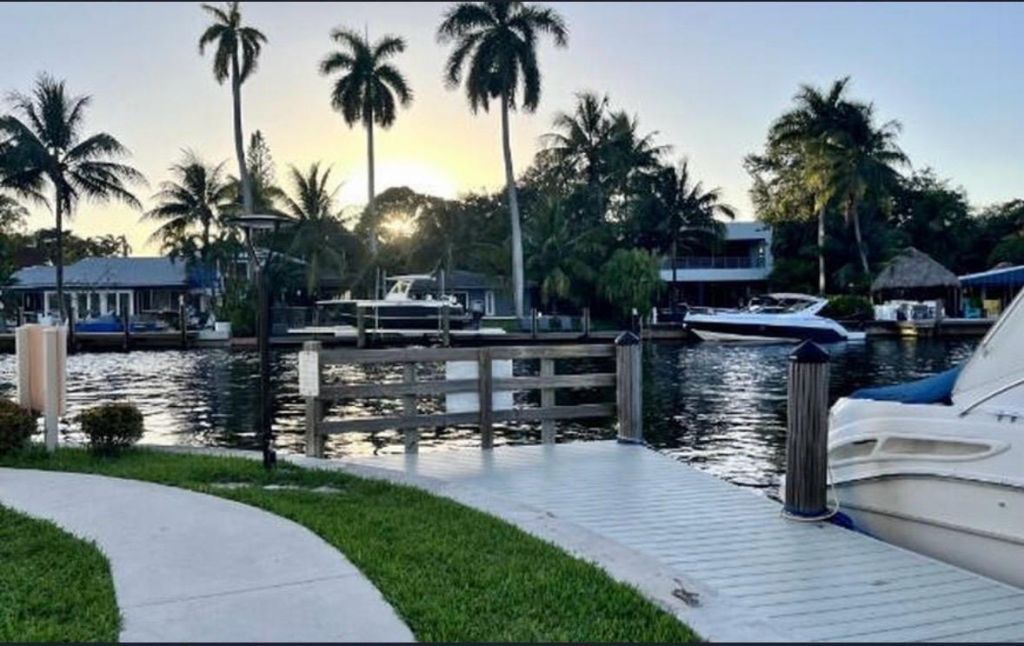 1301 River Reach Drive, Unit 111, Fort Lauderdale, FL 33315 Photo