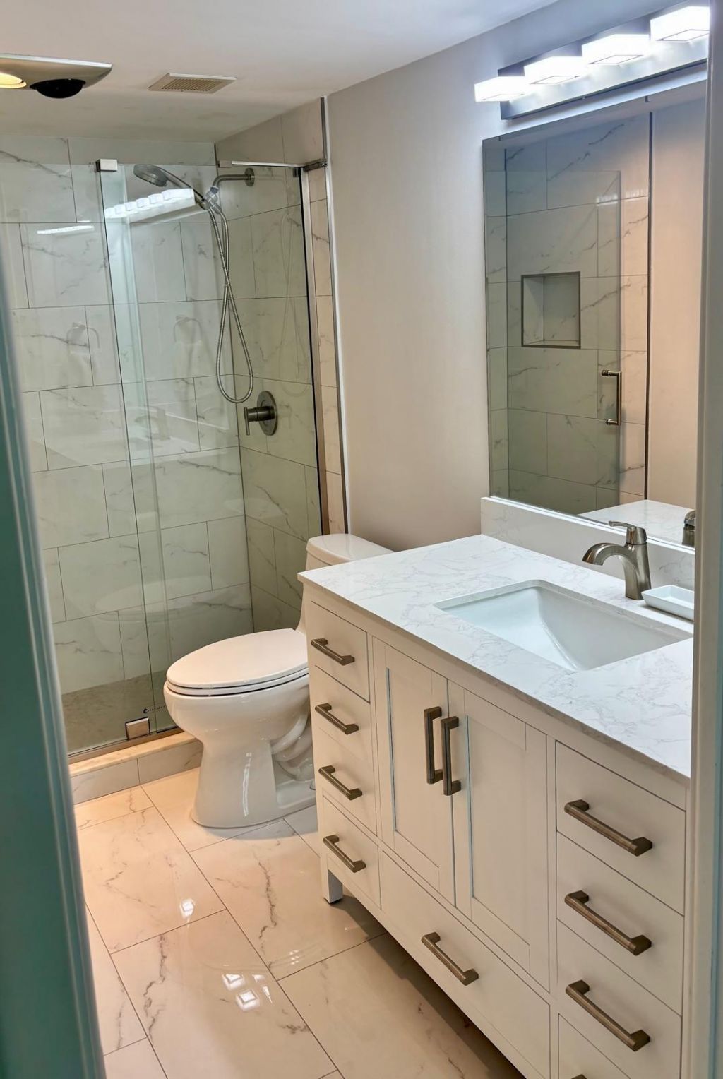 1301 River Reach Drive, Unit 111, Fort Lauderdale, FL 33315 Photo