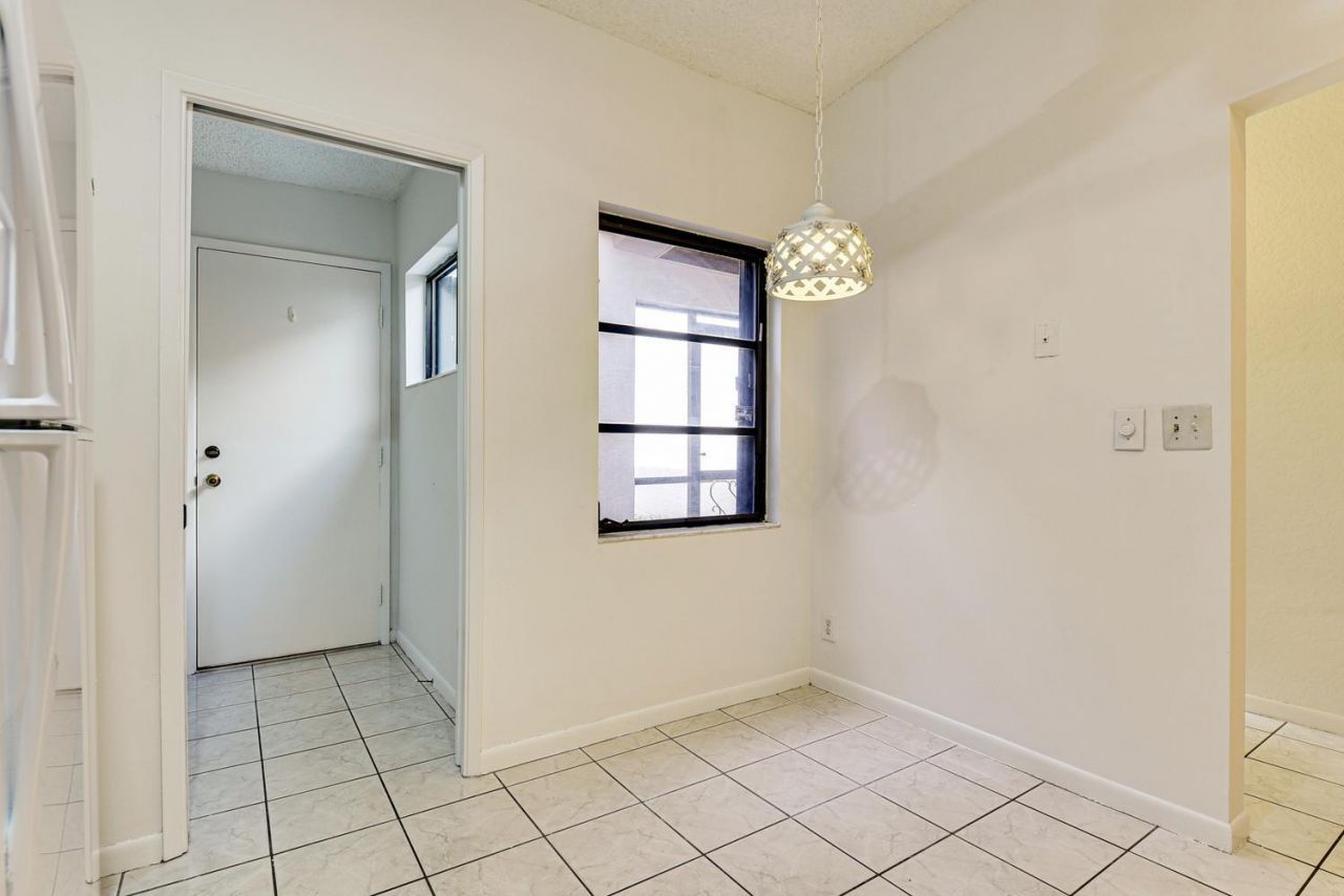 8109 Whispering Palm Drive, Boca Raton, FL 33496 Photo