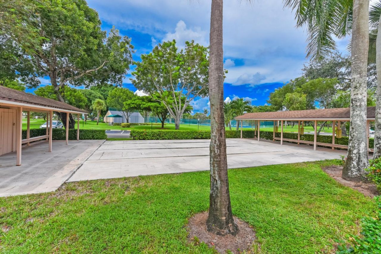 8109 Whispering Palm Drive, Boca Raton, FL 33496 Photo
