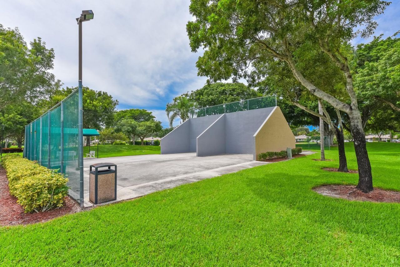 8109 Whispering Palm Drive, Boca Raton, FL 33496 Photo