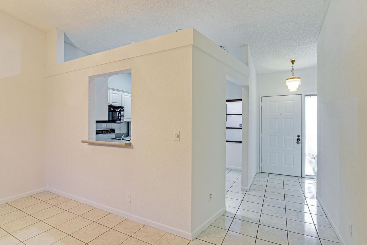 8109 Whispering Palm Drive, Boca Raton, FL 33496 Photo