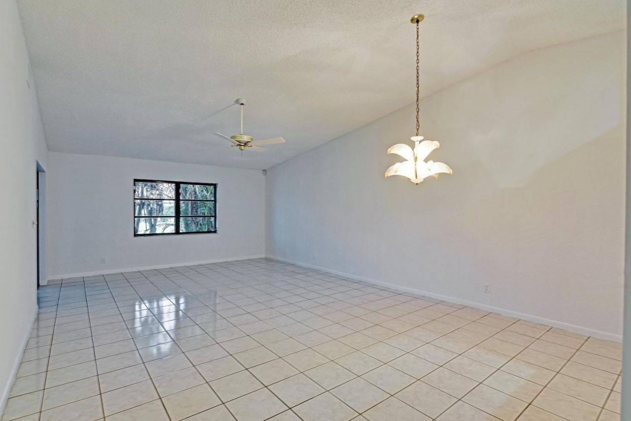 8109 Whispering Palm Drive, Boca Raton, FL 33496 Photo