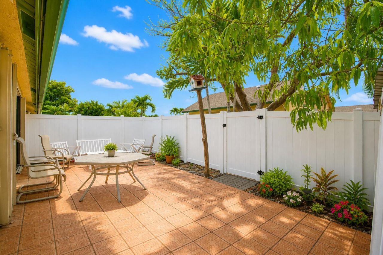 7951 Little Lane, Boca Raton, FL 33433 Photo