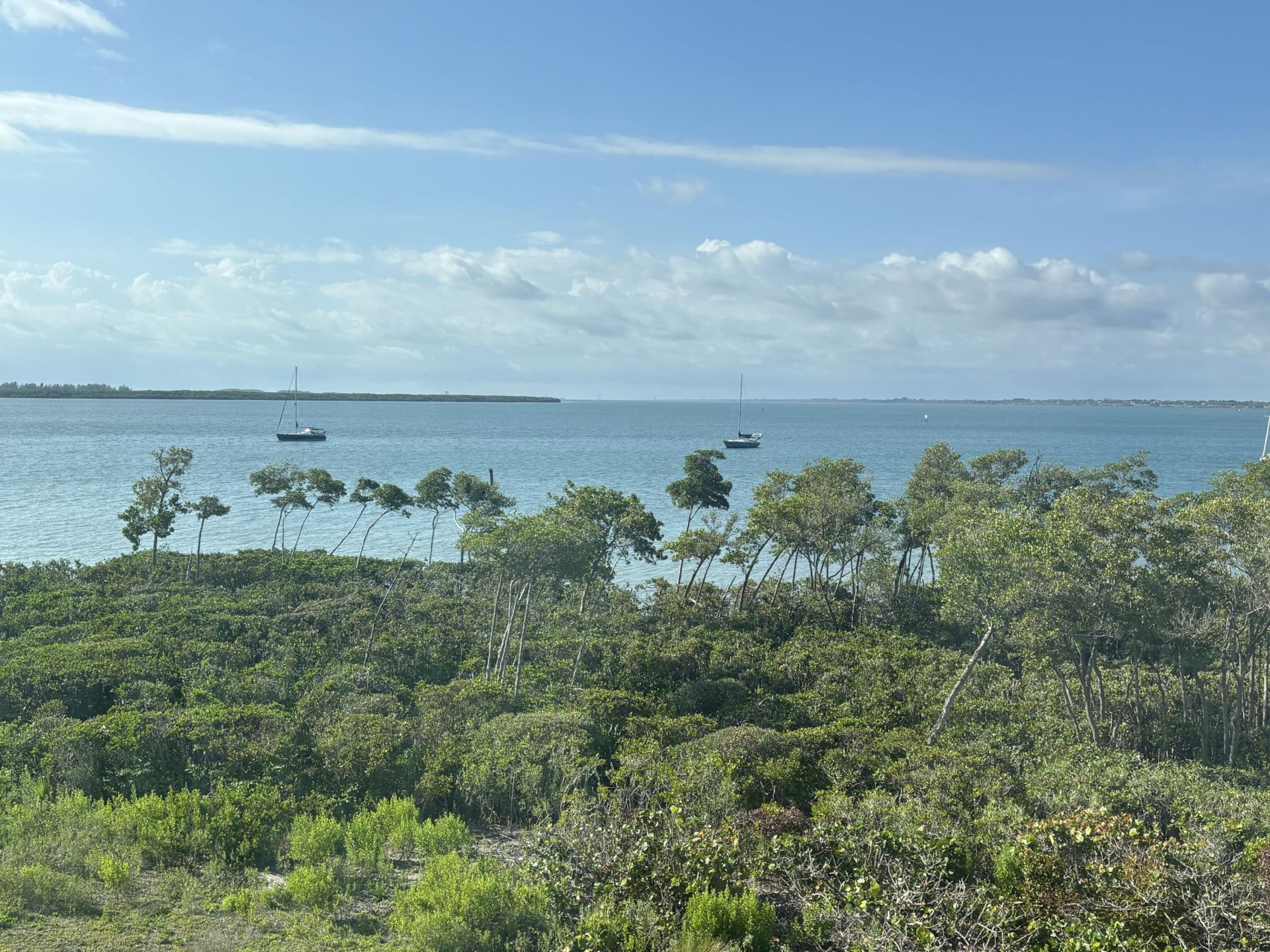 27 Harbour Isle Drive W, Unit 305, Fort Pierce, FL 34949 Photo