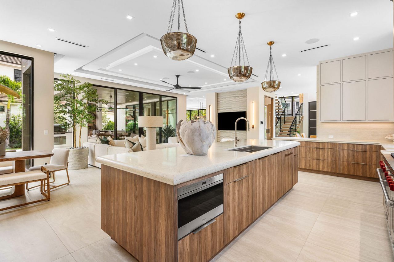 303 S Maya Palm Drive, Boca Raton, FL 33432 Photo