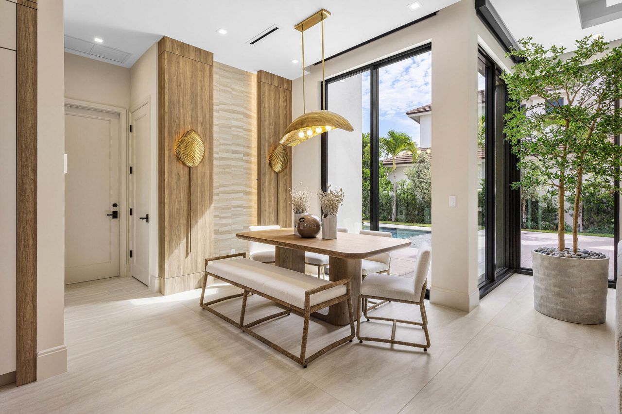 303 S Maya Palm Drive, Boca Raton, FL 33432 Photo