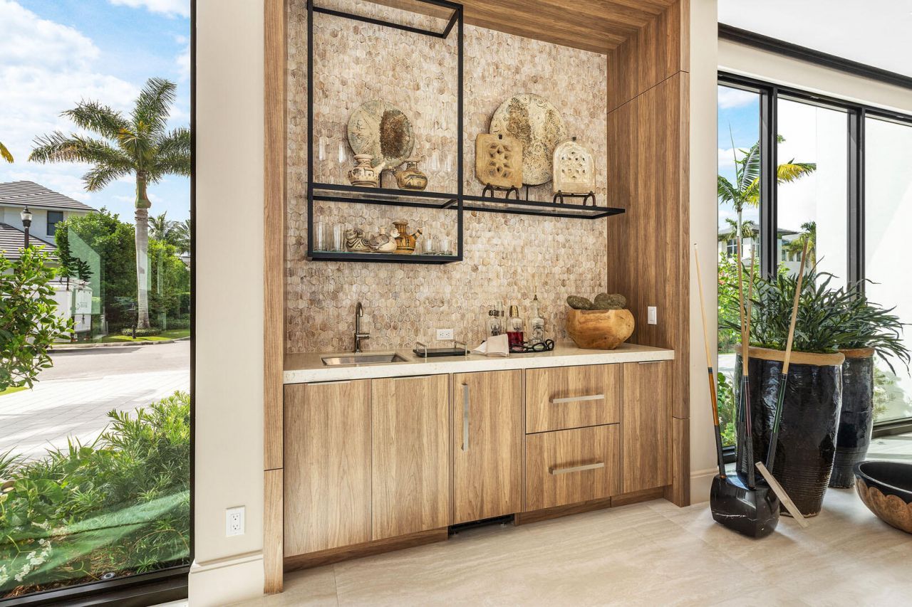 303 S Maya Palm Drive, Boca Raton, FL 33432 Photo
