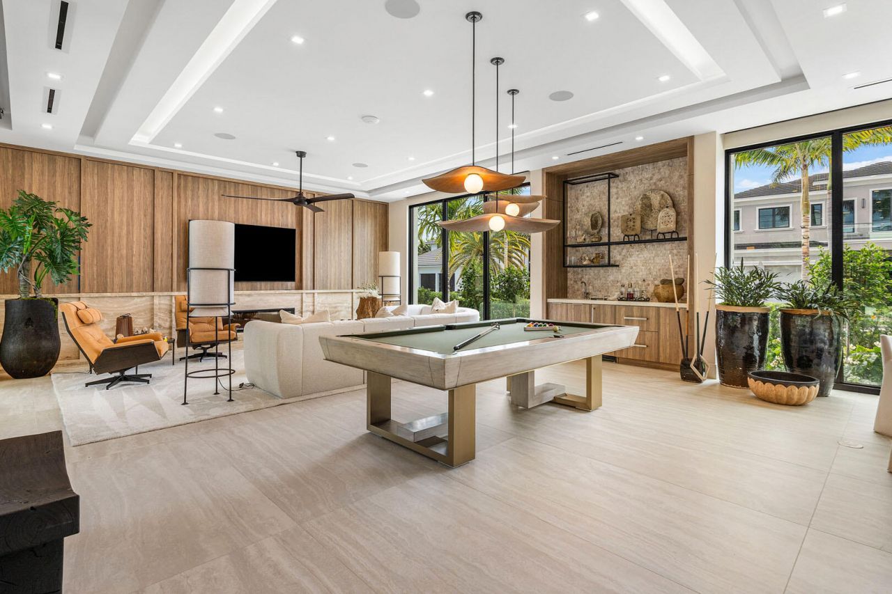 303 S Maya Palm Drive, Boca Raton, FL 33432 Photo