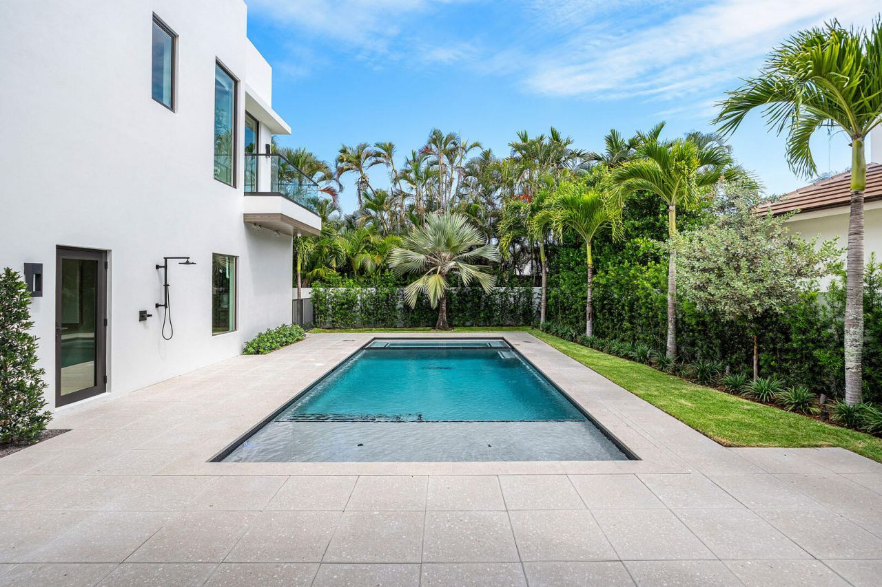 303 S Maya Palm Drive, Boca Raton, FL 33432 Photo