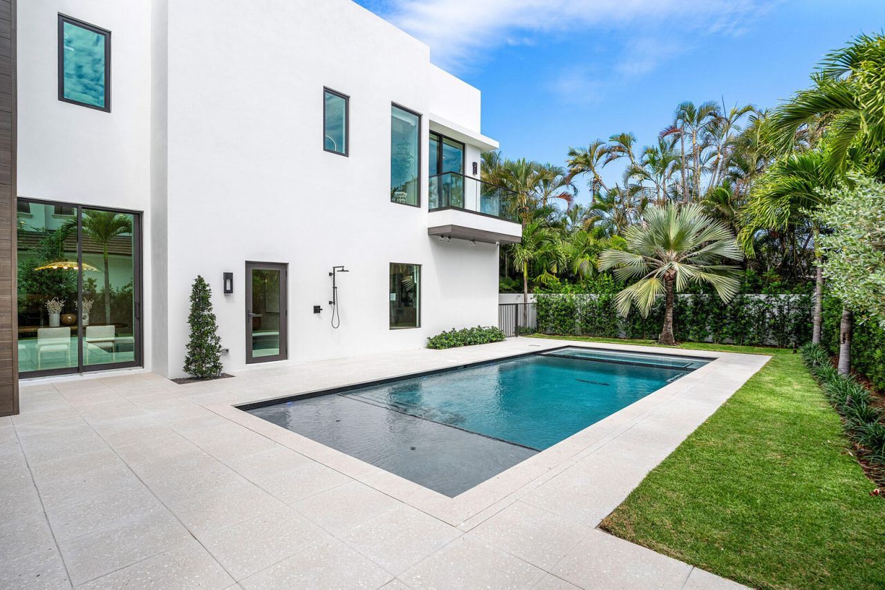 303 S Maya Palm Drive, Boca Raton, FL 33432 Photo
